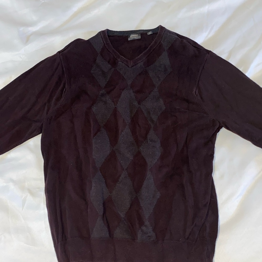 Arrow Men's V-Neck Sweater - Black
